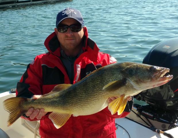 Wes Carlton's GA State Record Walleye